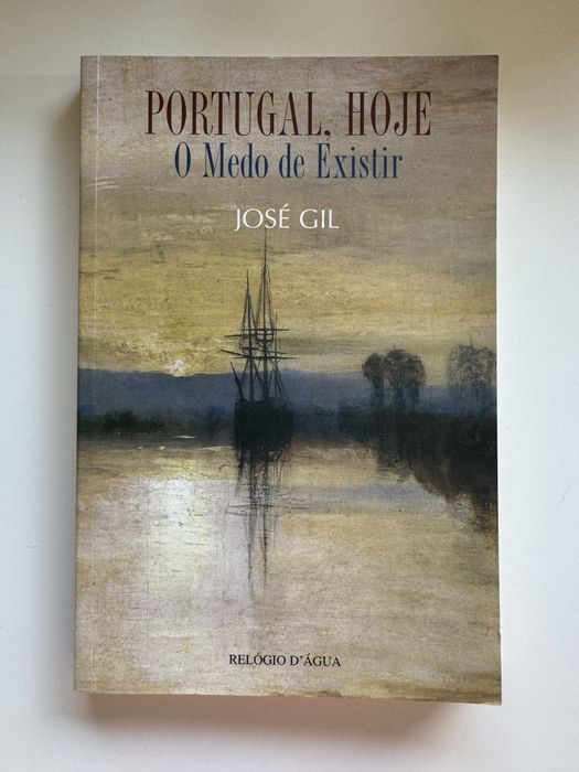 Livros de autores portugueses
