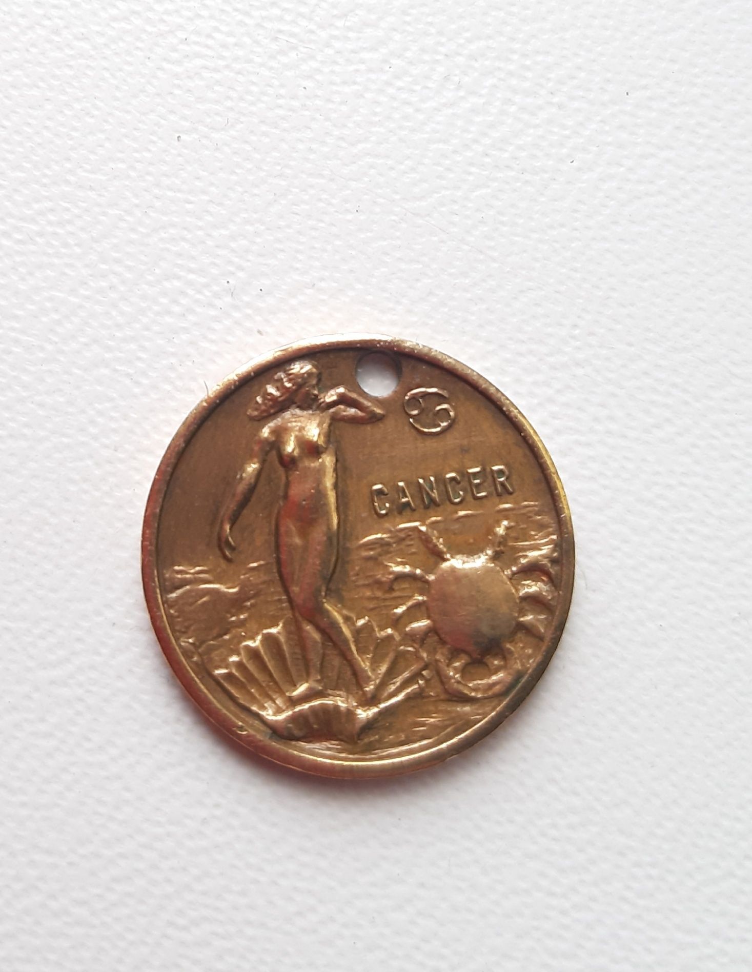 Монета кулон знак зодиака Рак