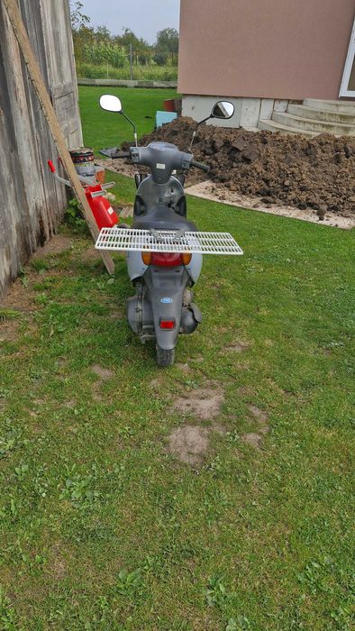 Скутер,мопед SUZUKI LETS 4