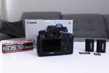 Canon EOS 5D Mark IV +2x Bateria, CF, SD Kompet