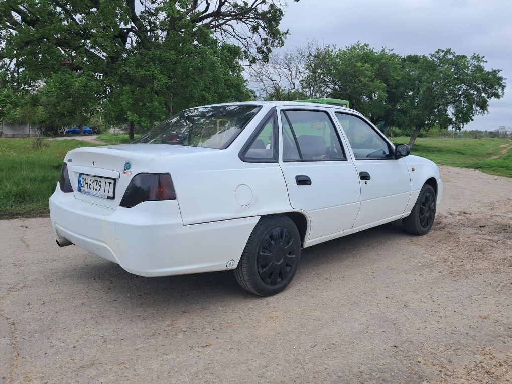 Продам Daewoo Nexia 2001 Gaz/Benz