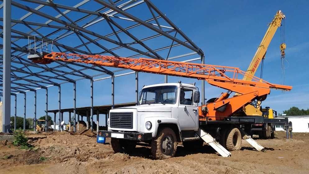 Оренда автовишки. Услуги аренды автовышки АП-17 почасово.