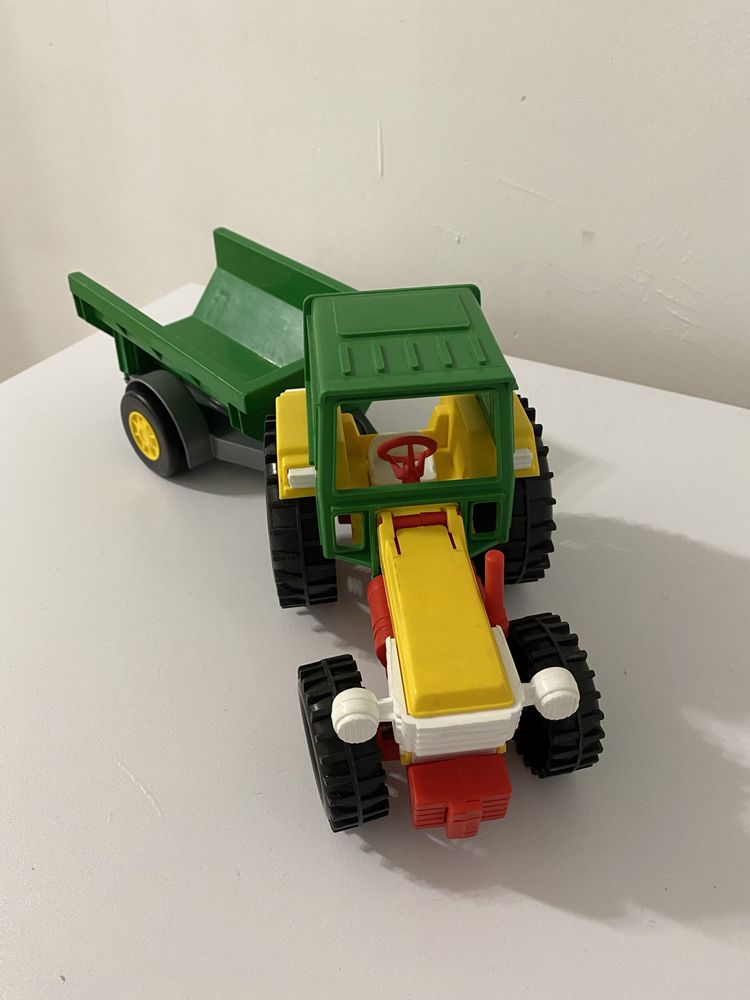 Трактор дитячий