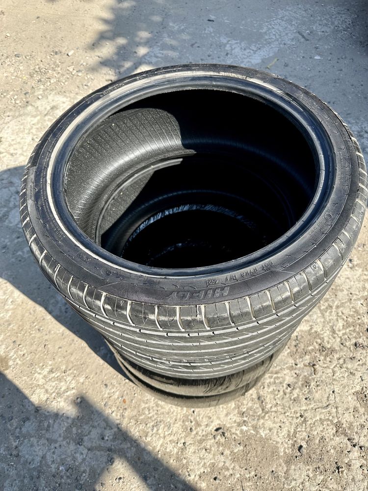 Резина hifly hfbos  m+s 245/40 R19 2020 года Как новая !