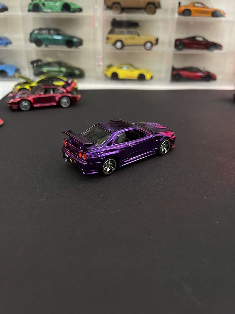Hot wheels rlc nissan r34 fioletowy