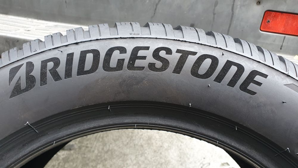 225/55 R17  1шт Bridgestone (Бриджестон) Авторезина, шини.