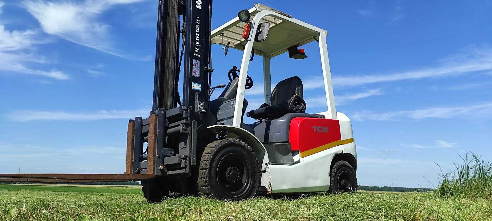 Wózek widłowy TCM  FHD 25 T3A Nissan Linde