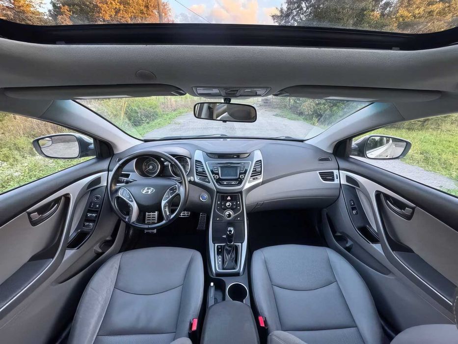Hyundai Elantra      2014