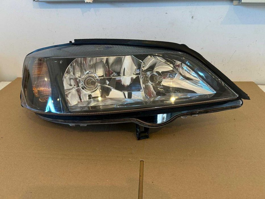 Lampa przednia lewa lub prawa Opel Astra G