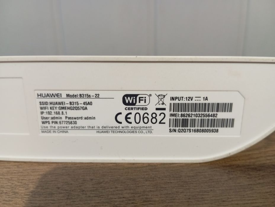 Router modem Huawei B315s-22; Wi-Fi LTE.