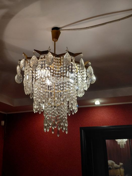 Люстра  хрустальная