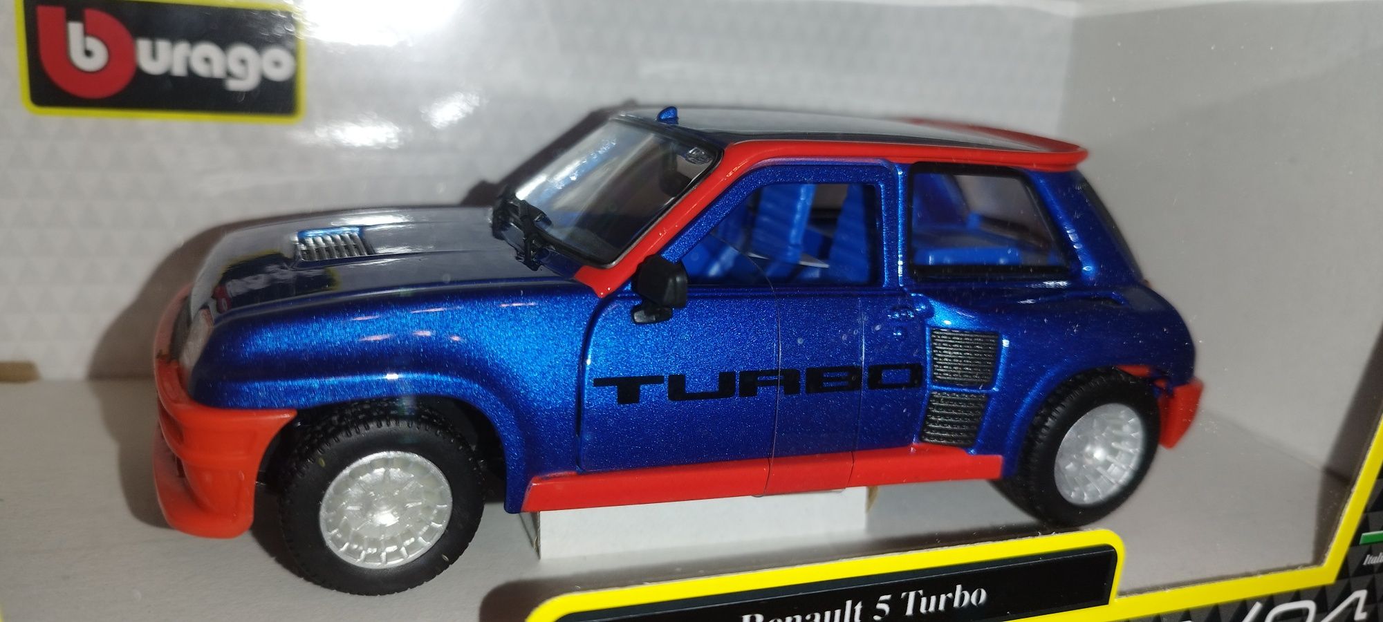 Model Bburago Renault 5Turbo 1:24. Burago