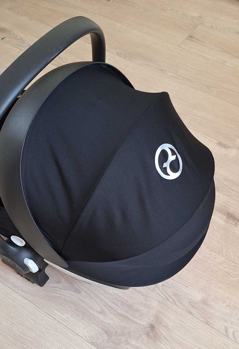 Fotelik samochodowy Cybex Aton M i-size czarny 0-13kg