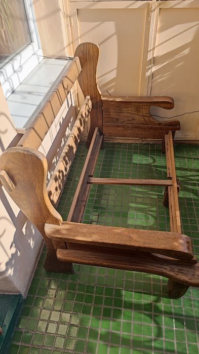 Sofa drewniana, ławka, solidne drewno, stare dobrze zachowane Pokrowce