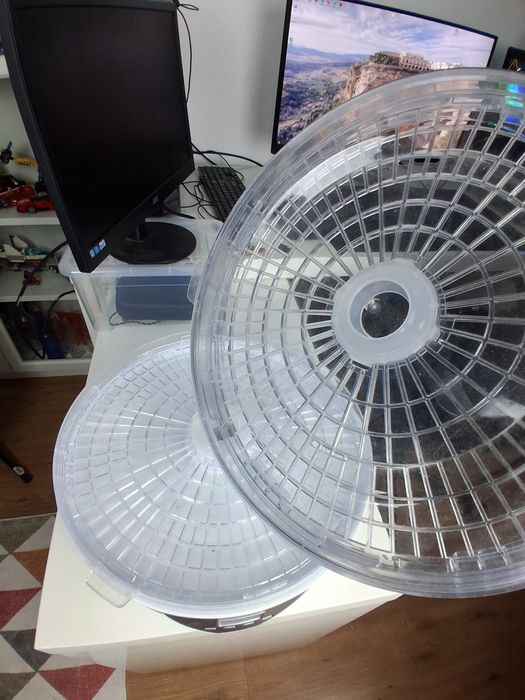 Máquina desidratadora + máquina de fazer gelados