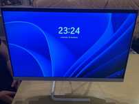 komputer typu All-in-One Lenovo