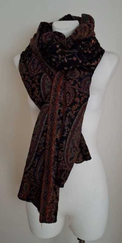 Luksusowa chusta Lord & Taylor – 100% wełna
