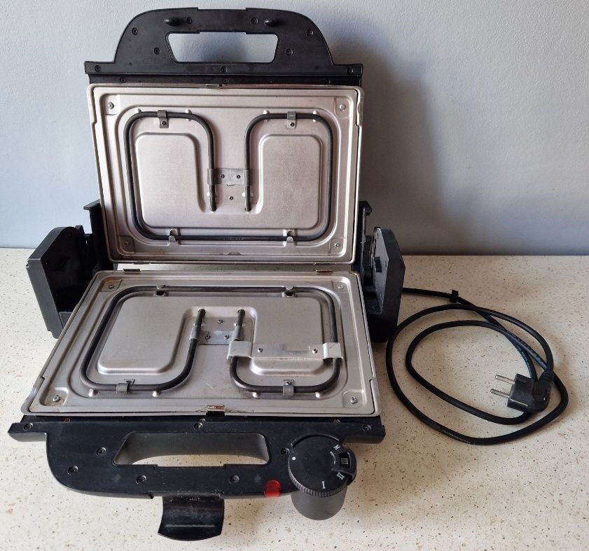Grill elektryczny kontaktowy SILVER CREST SKG 2000 A1