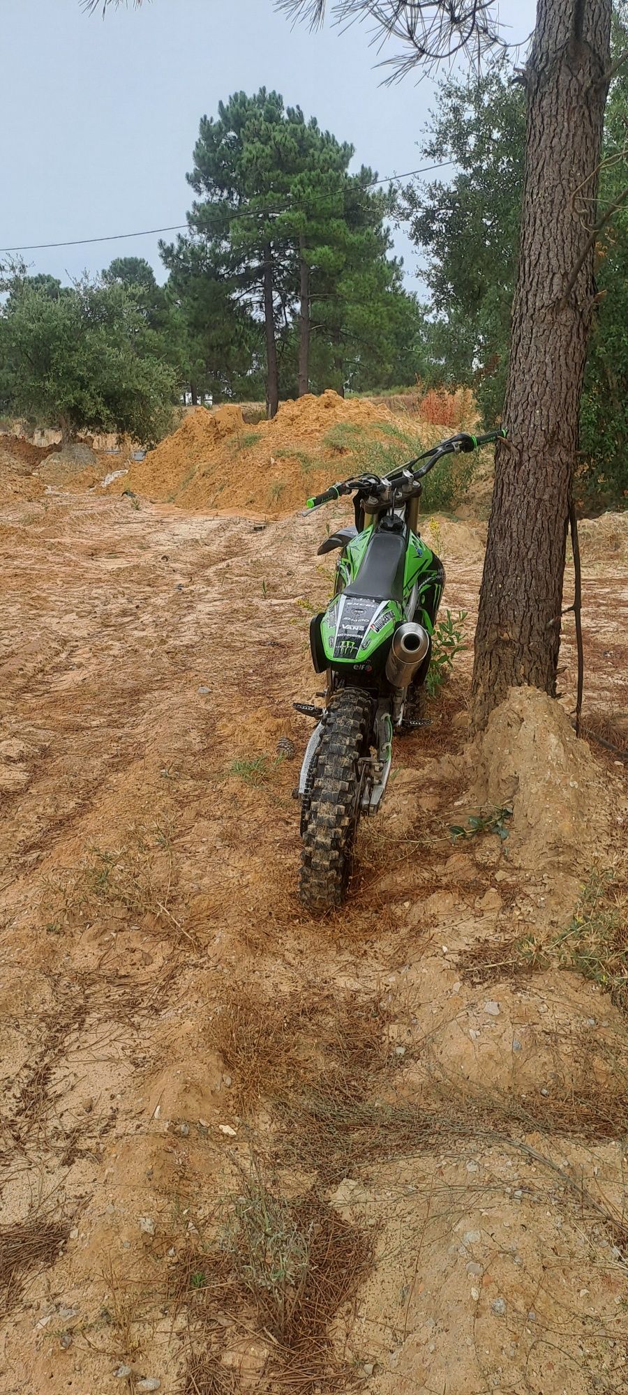 Kawasaki kx250f ano 2009