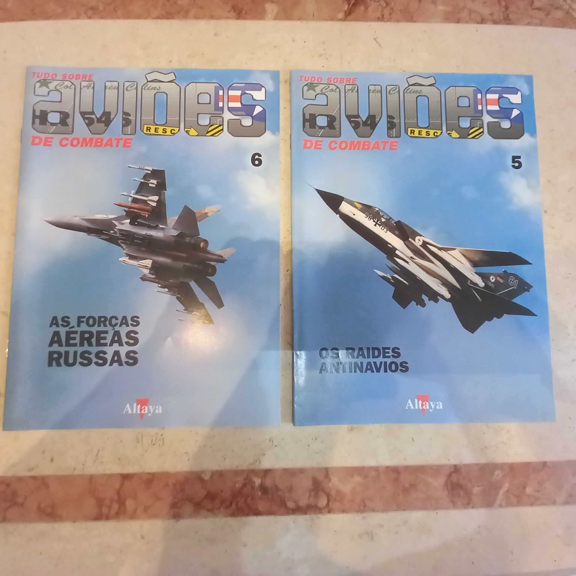 Vendo 12 fascículos de Aviões de Combate a muito bom preço