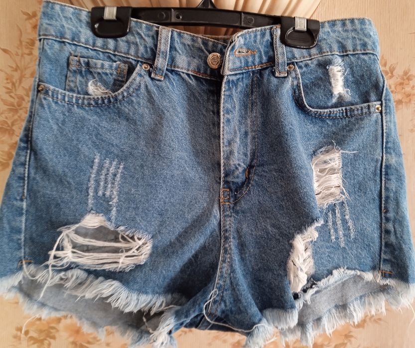 Шорти жіночі джинсові
