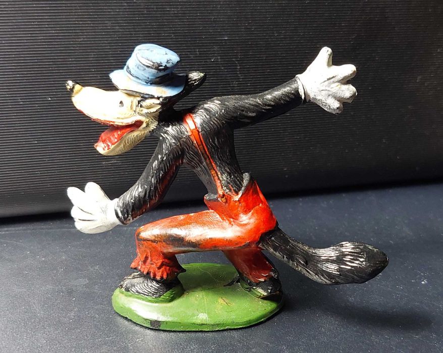 Raro Boneco Lobo Mau em plástico