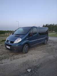 Renault Trafic 9 osobowy
