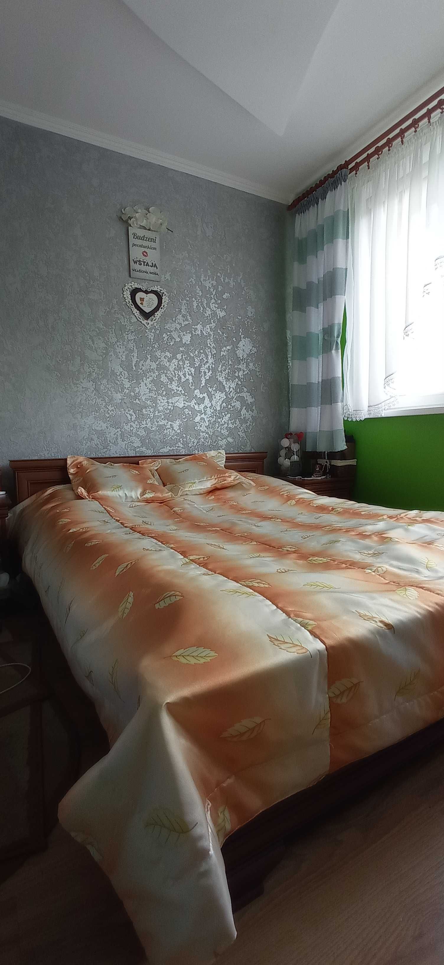 Narzuta na łóżko + 2 poduszki