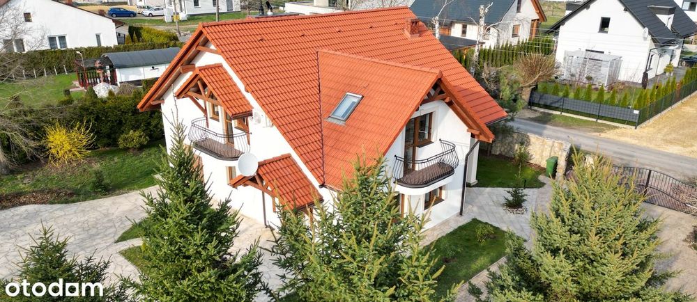 Komfortowy Dom w bardzo dobrej lokalizacji !