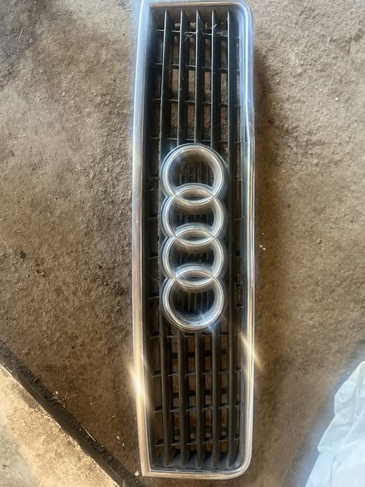 Решетка радиатора на Audi A6 C5