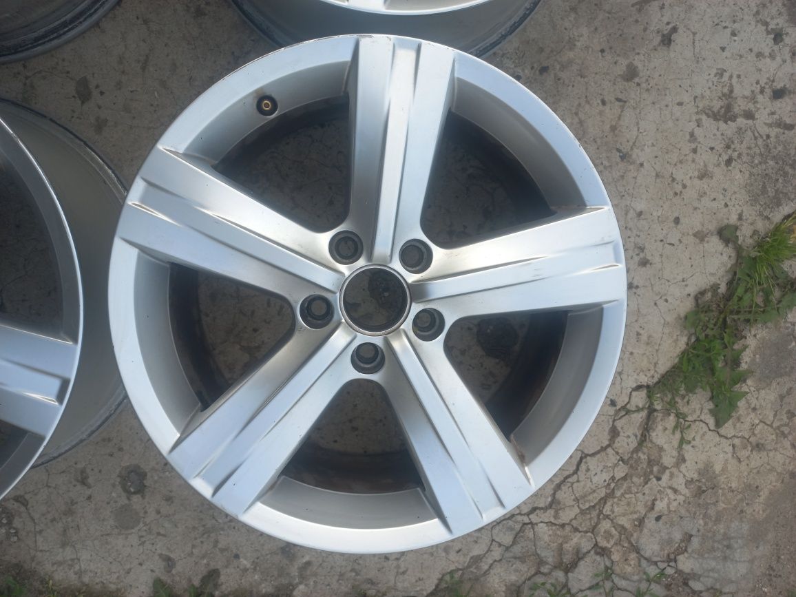 Alufelgi R17 5x112 et 47 Vw Passat b6 b7 Eos