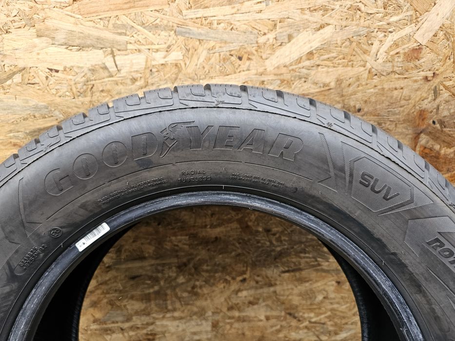 Idealne!! 7,5mm. 225/65 r17 Goodyear Ultragrip Performance. 3816