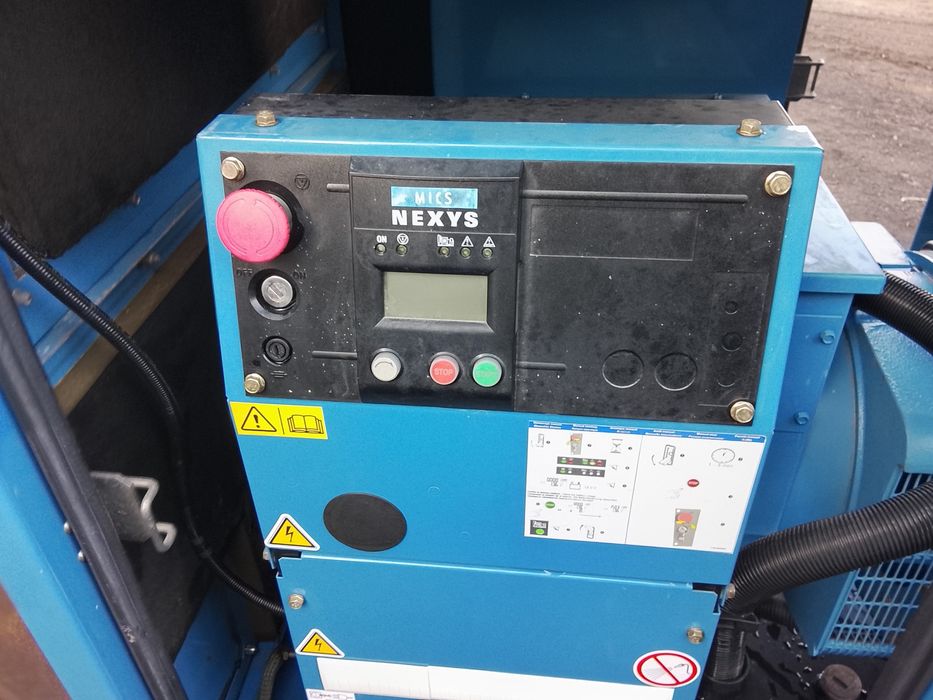 Agregat prądotwórczy 55 kw 66 kva John Deere fabrycznie nowy wyciszony