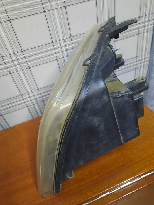 Права Фара Форд Конект