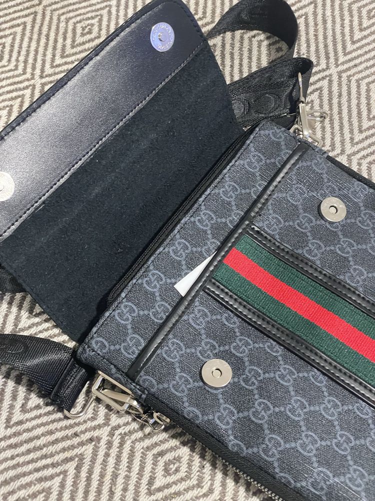 Bolsa masculina