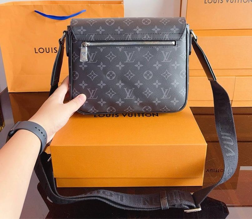 Мужская сумка  Louis Vuitton District чоловіча сумка на через плече