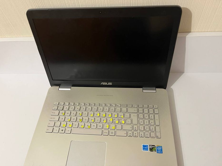 Asus n750j 1tb intel i7