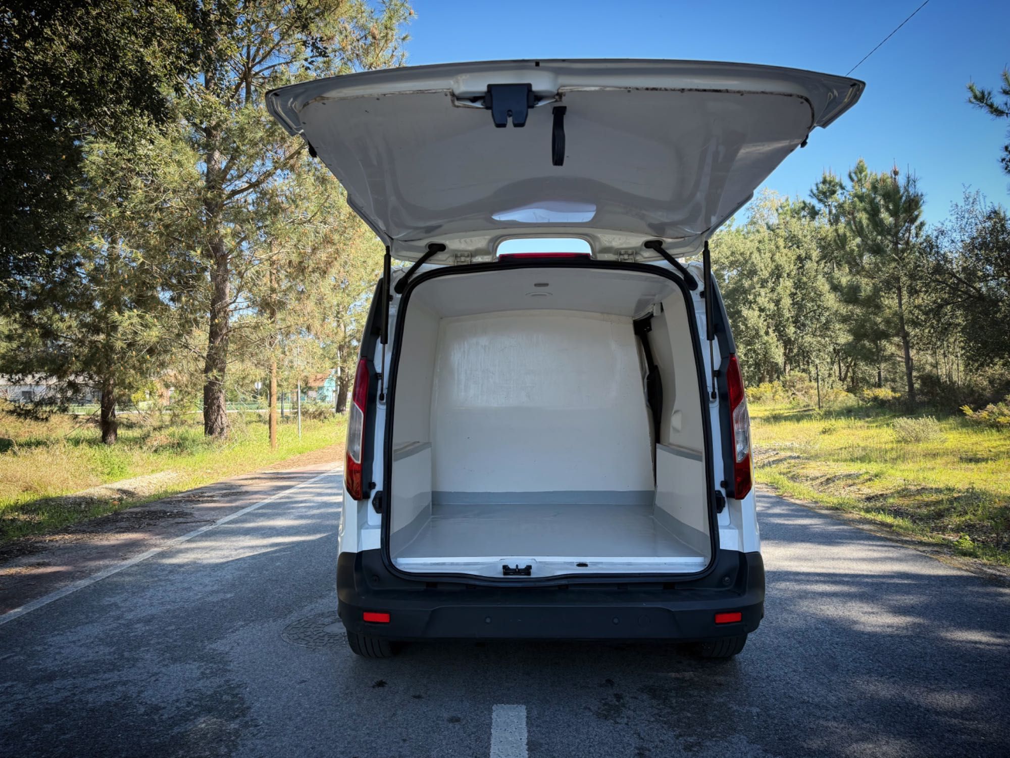 Ford Trânsit Connect 1.5 TDCI 3 Lugares/Fibrada Garantia Incluída