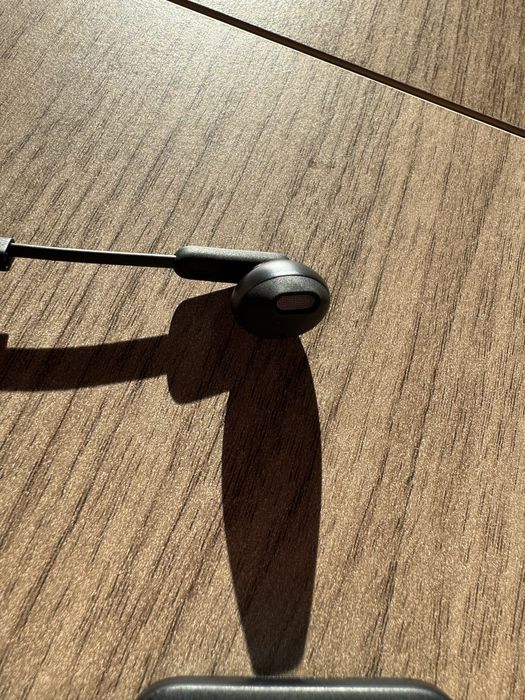 Auriculares JBL Tune 215BT