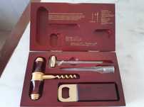 Kit madeira 4peças: Termómetro,Sacarolhas,abretampas,medidor grau alc.