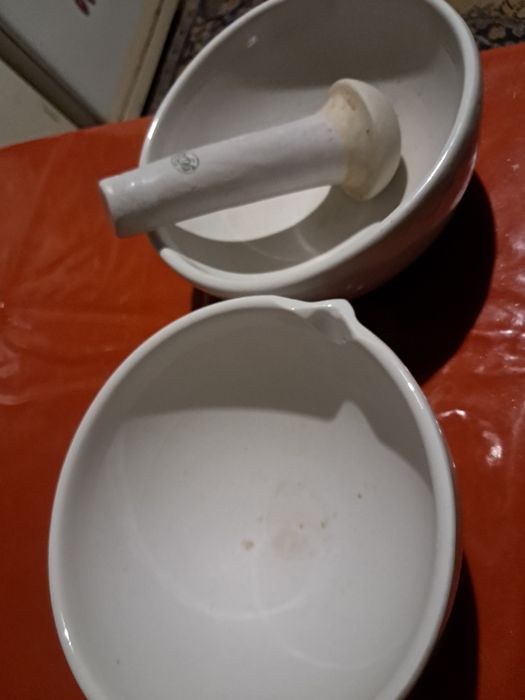 Ступки лабораторные фарфоровые