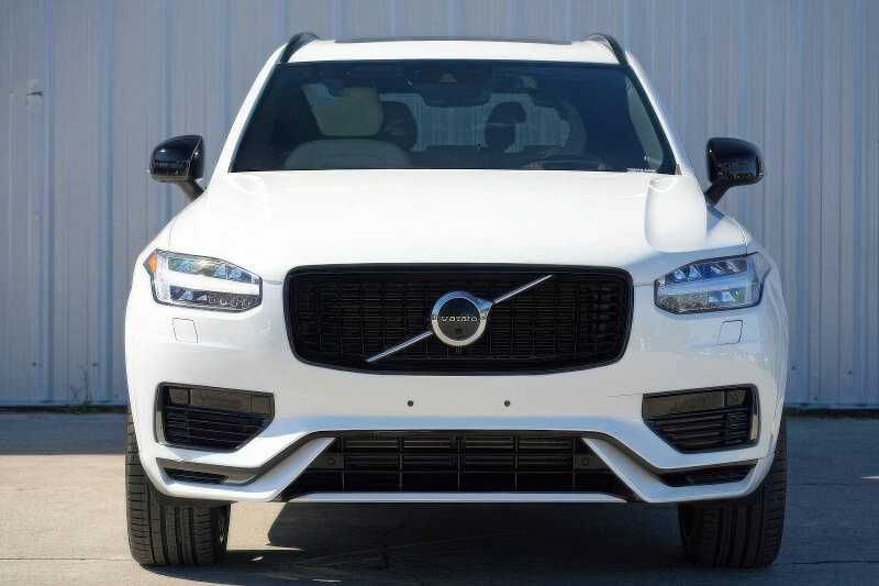 2022 Volvo XC90 Recharge T8 R-Design