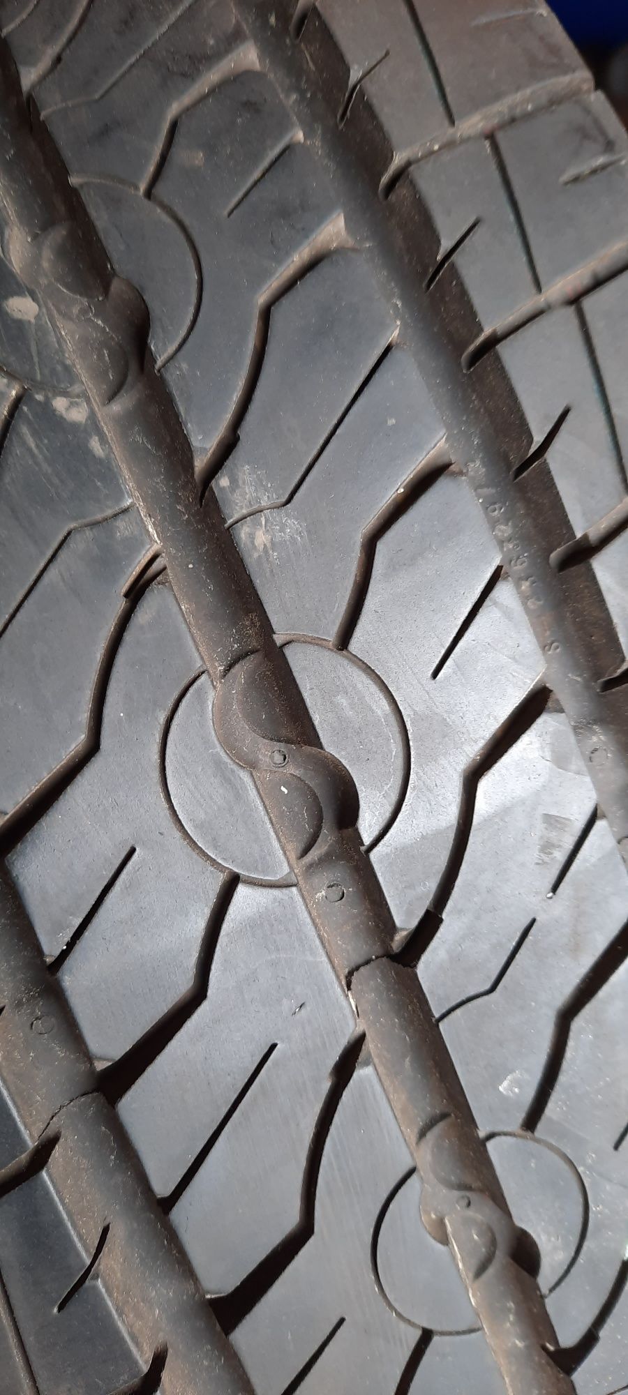 Opona pojedyncza letnia SEMPERIT 195/70R15C