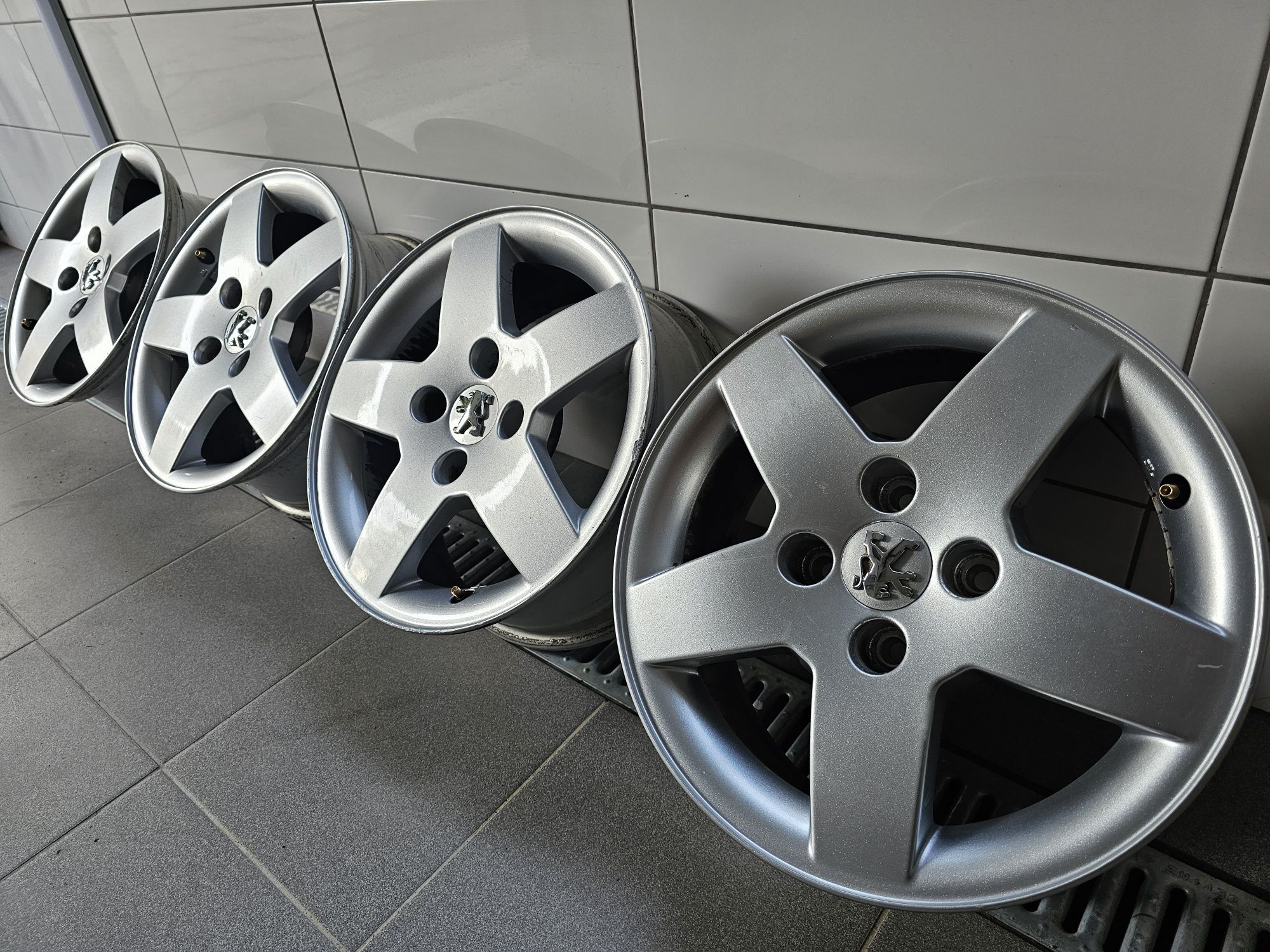 Alufelgi 15 4x108 Peugeot 206.207.208.307.308. Partner Citroen Wysyłka