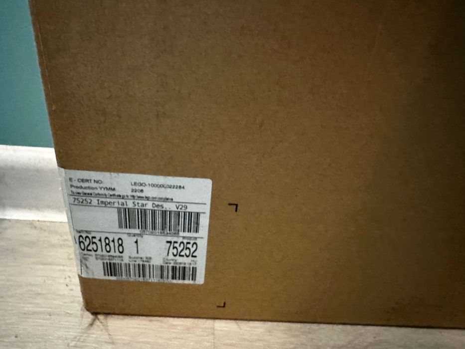 75252 Gwiezdny Niszczyciel Imperium UCS / Imperial Star Destroyer LEGO