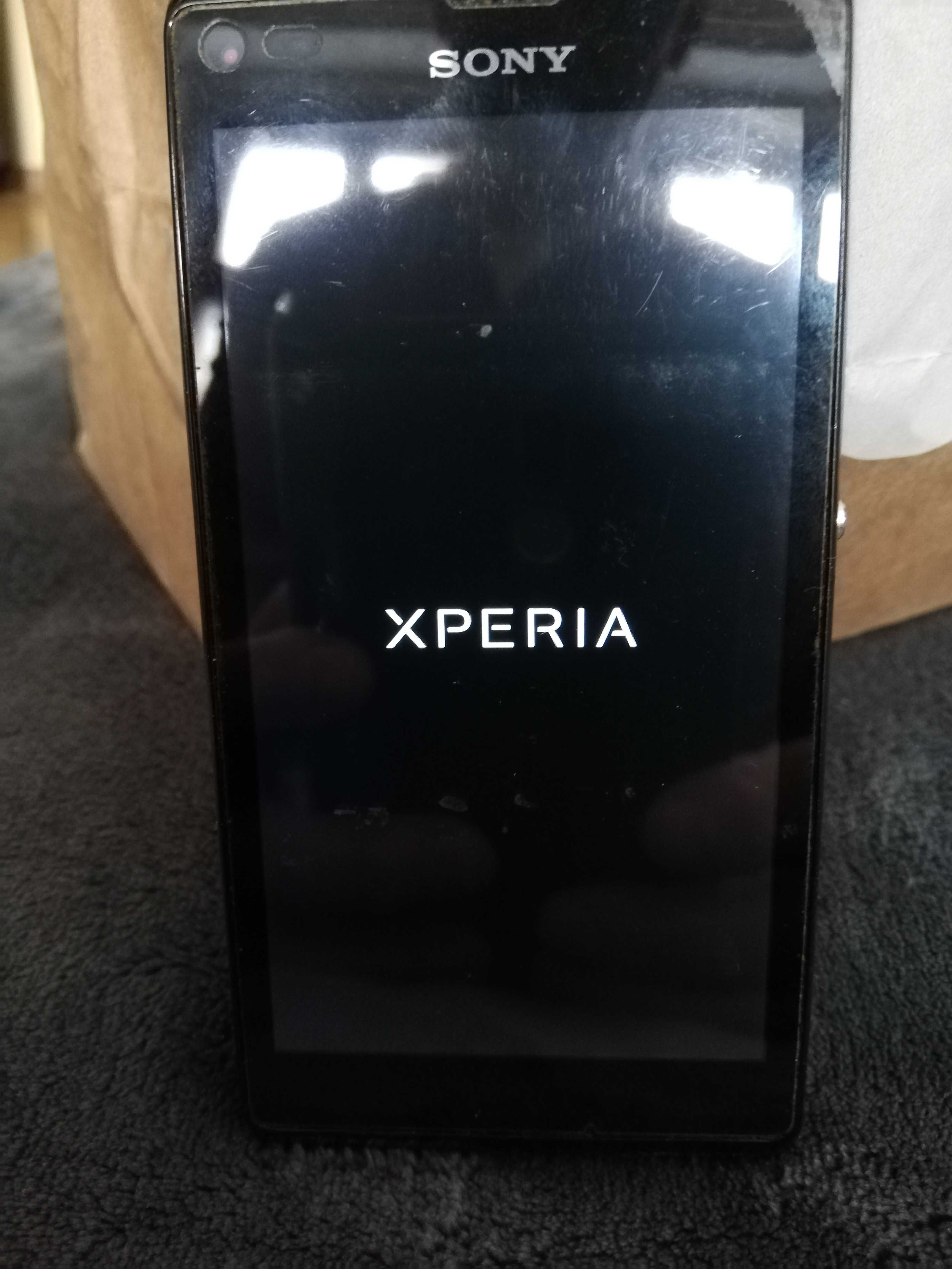 Smartfon Sony Xperia L