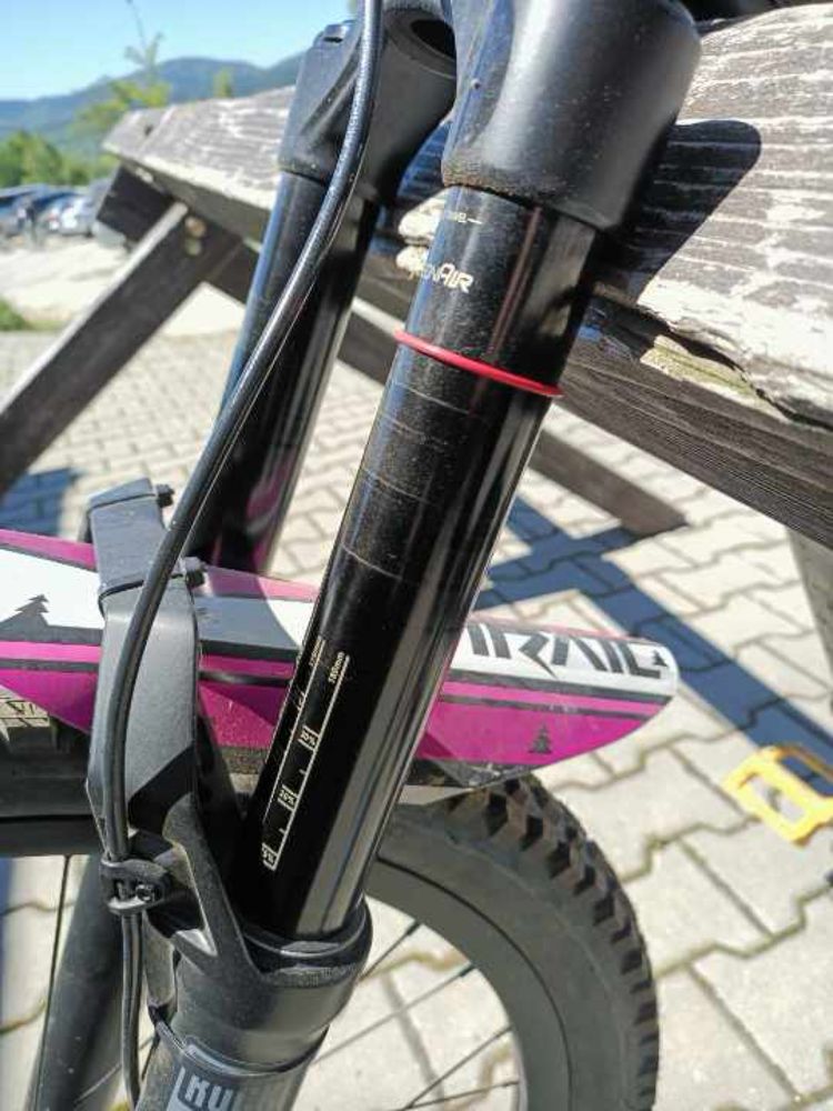 Rock Shox Domain 27.5 180mm Zeb fox 36 38 amortyzator