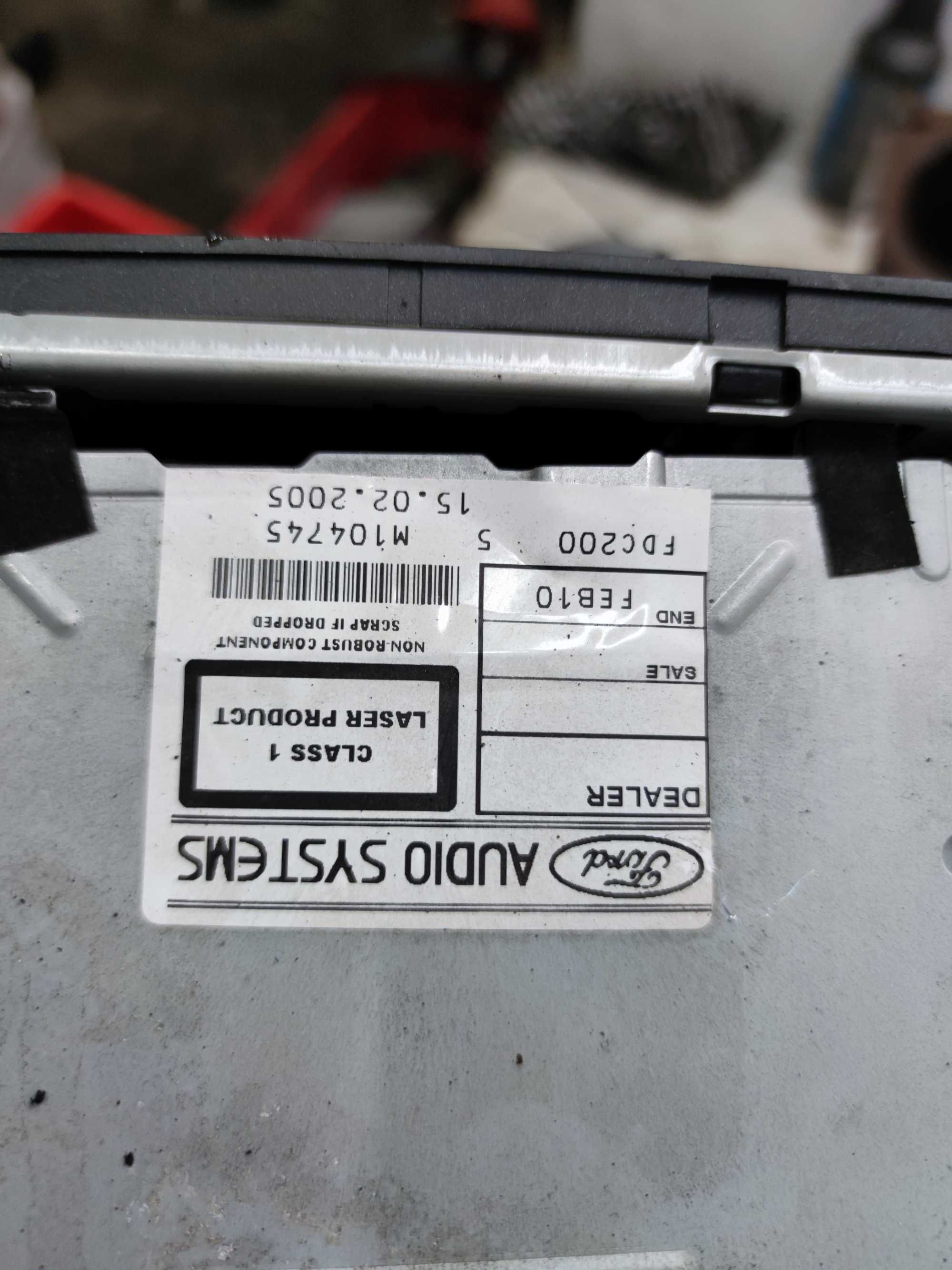 Ford Focus II MK2 Ford C-max Radio 4M5T-18C815AD