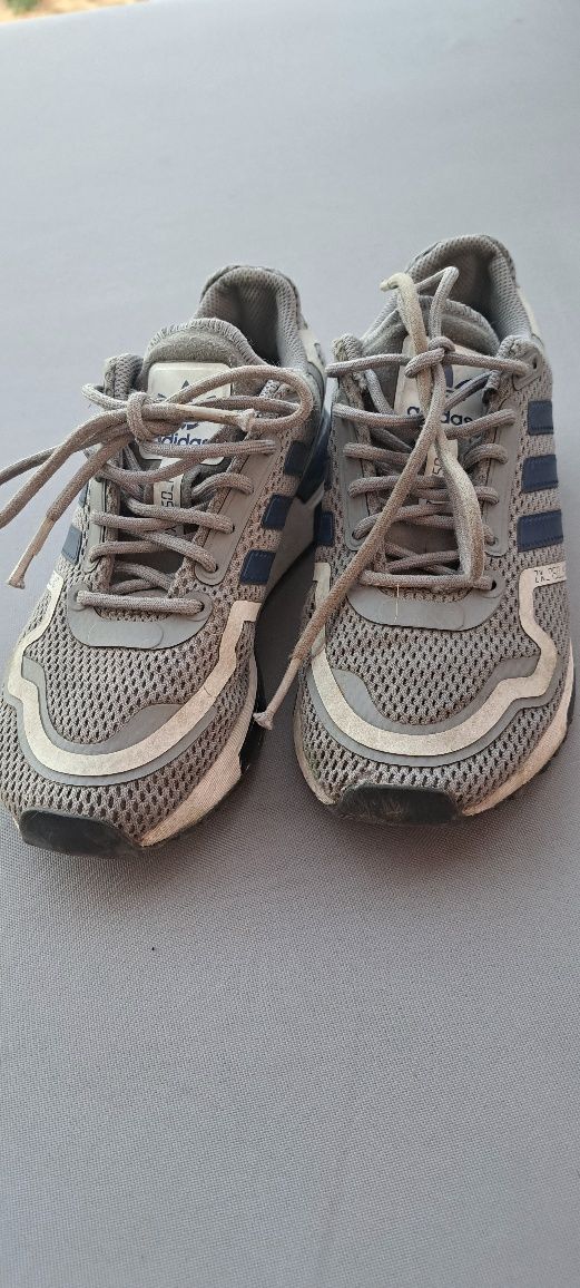 Buty Adidas r. 35.5