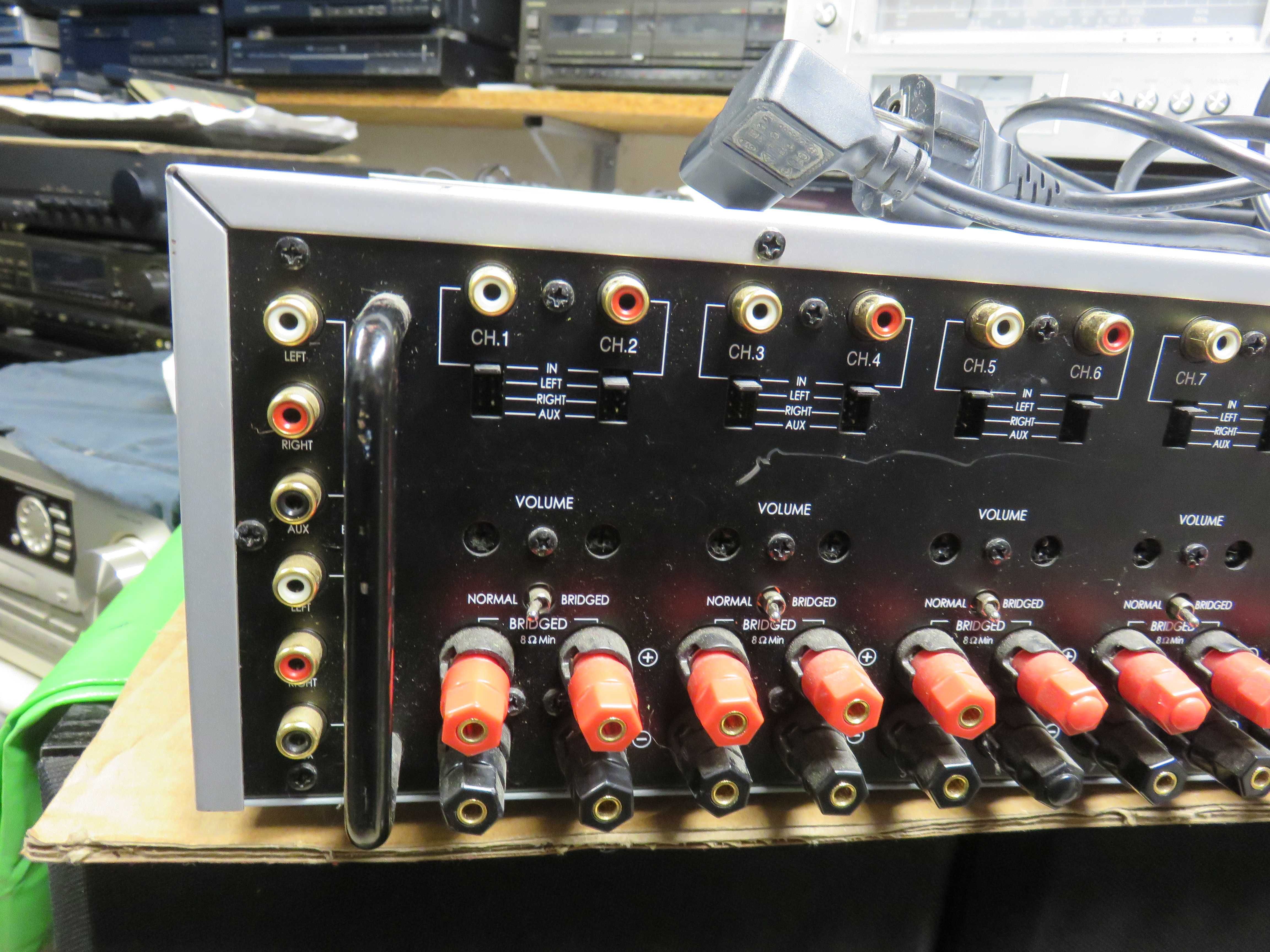 Końcówka mocy wielokanałowa Artsound AMP-1250 6x100watt